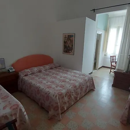 Regina 3* Сенігаллія