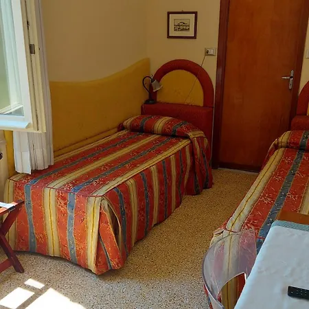 Regina 3* Senigallia